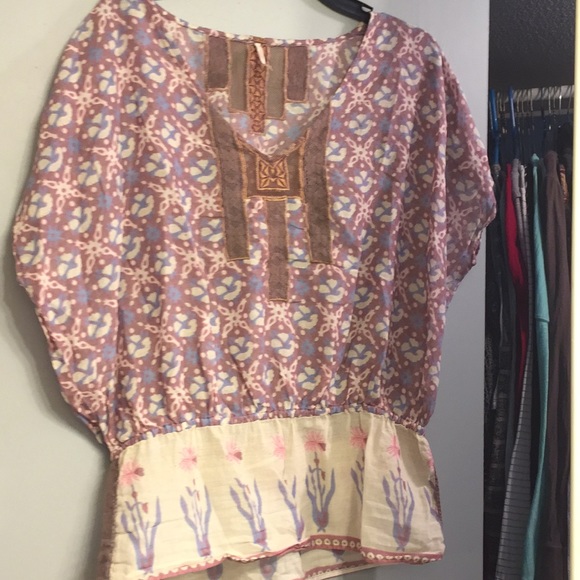 💕Free People Top💕 - Picture 1 of 4